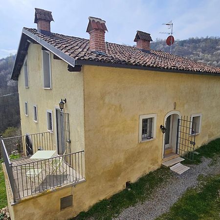 Casa Nel Verde Ca Dla Cola Mombasiglio Dış mekan fotoğraf