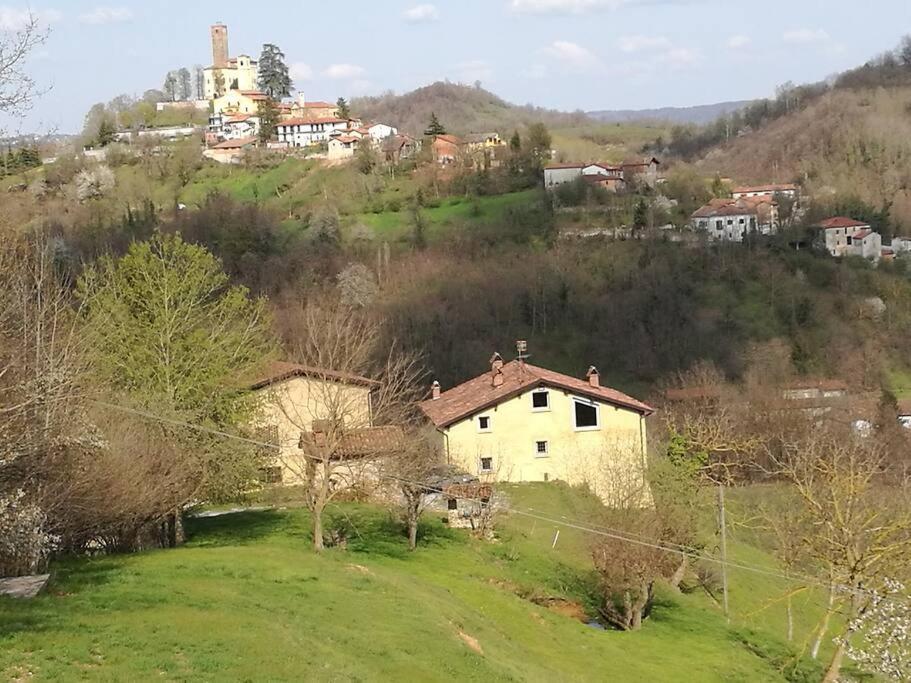 Casa Nel Verde Ca Dla Cola Mombasiglio Dış mekan fotoğraf